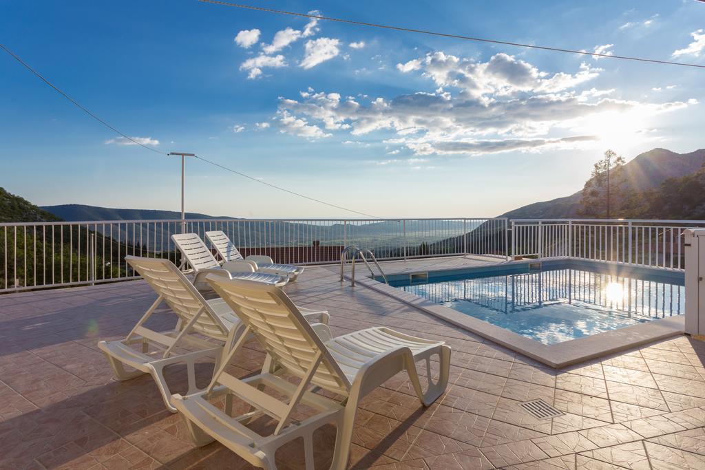 Holiday Home Urlovic Gruda Ngoại thất bức ảnh