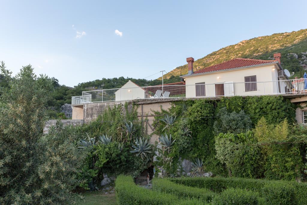 Holiday Home Urlovic Gruda Ngoại thất bức ảnh